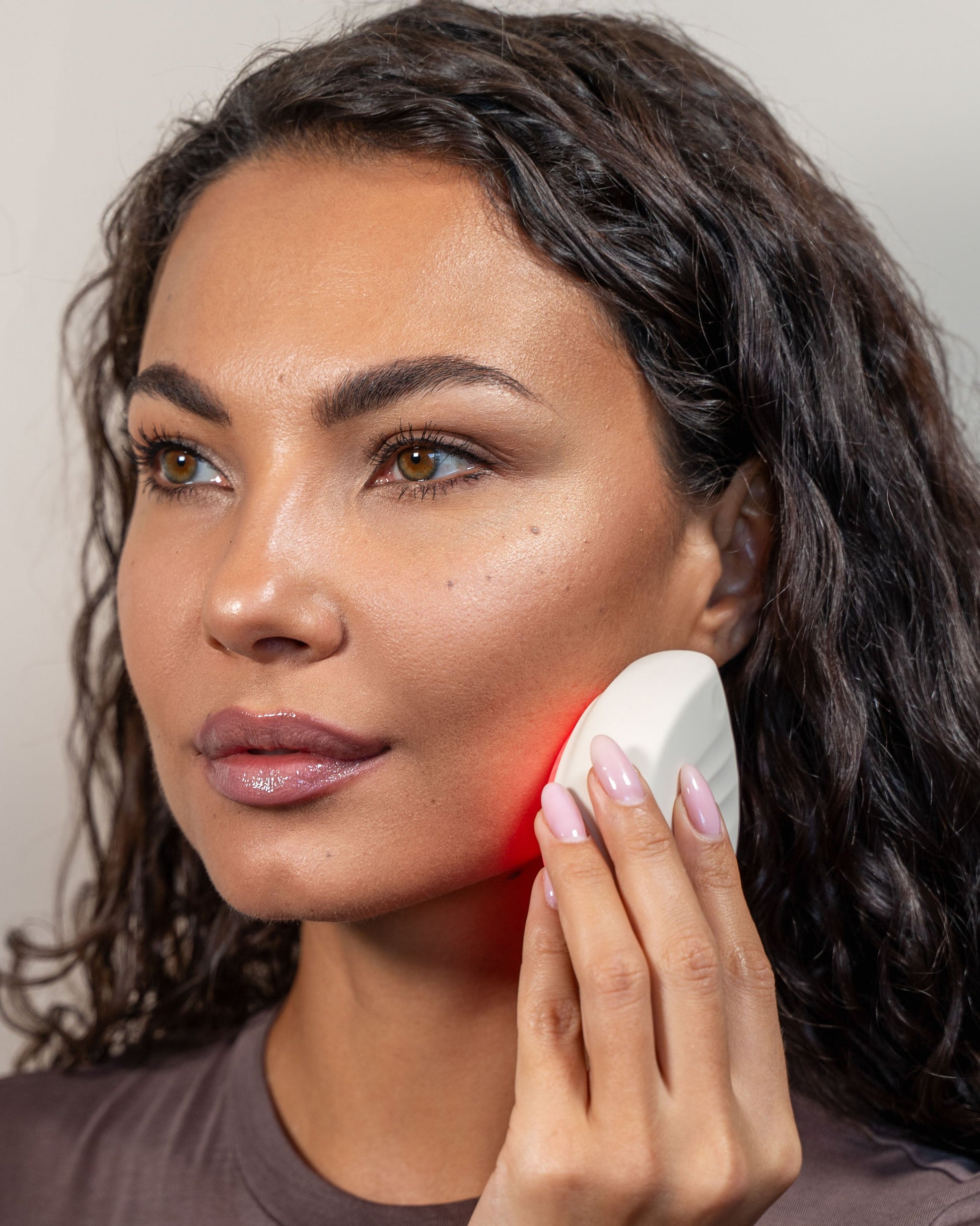 Blyss Mira – Photon LED & High-Frequency Vibration Facial Device-3