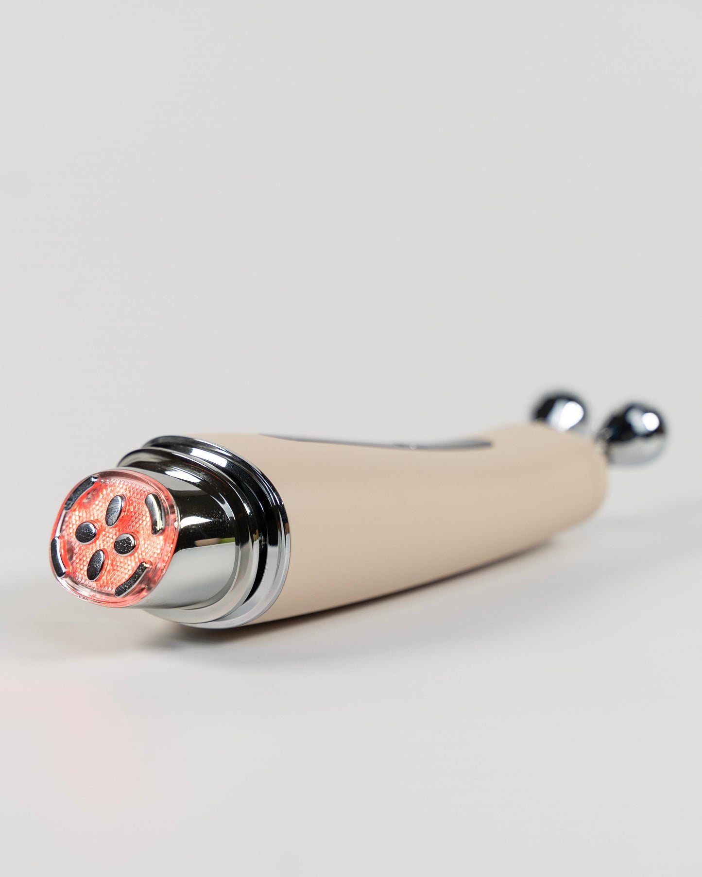 Blyss Luna – The Ultimate 3-in-1 Skin Rejuvenation Device-4